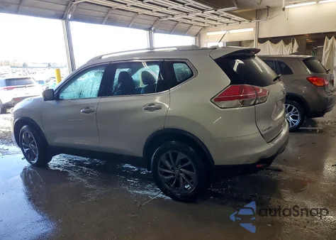 2016 Nissan Rogue S z USA, uszkodzony, nr VIN 5N1AT2MV0GC828017
